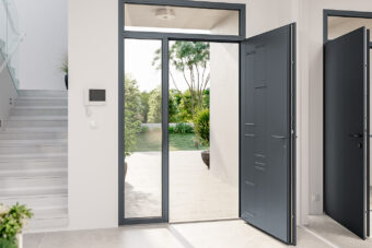 Porte d'entrée aluminium DORADO - GIMM MENUISERIES